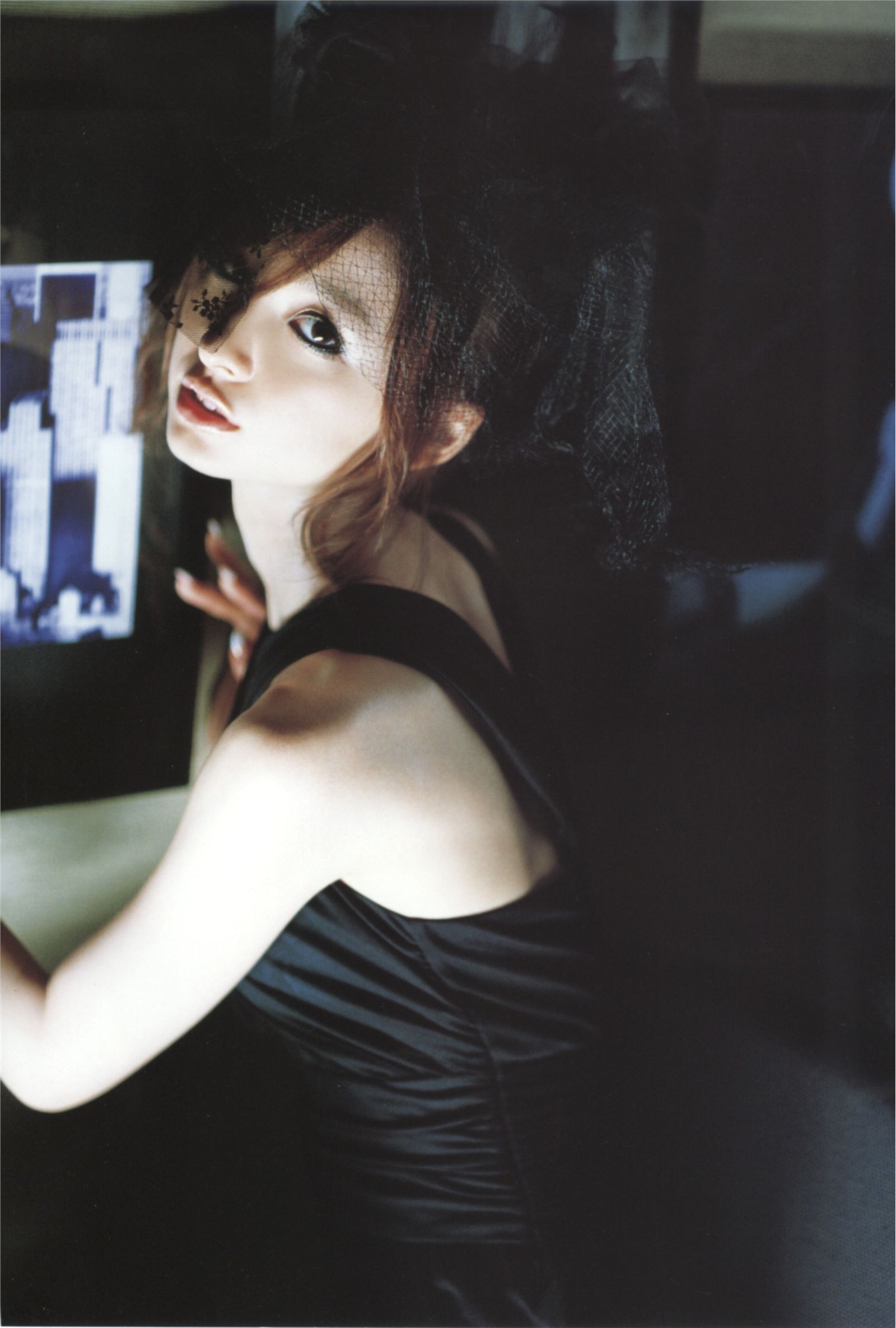 [唯美写真] 篠田麻里子 Mariko Shinoda《Pendulum》